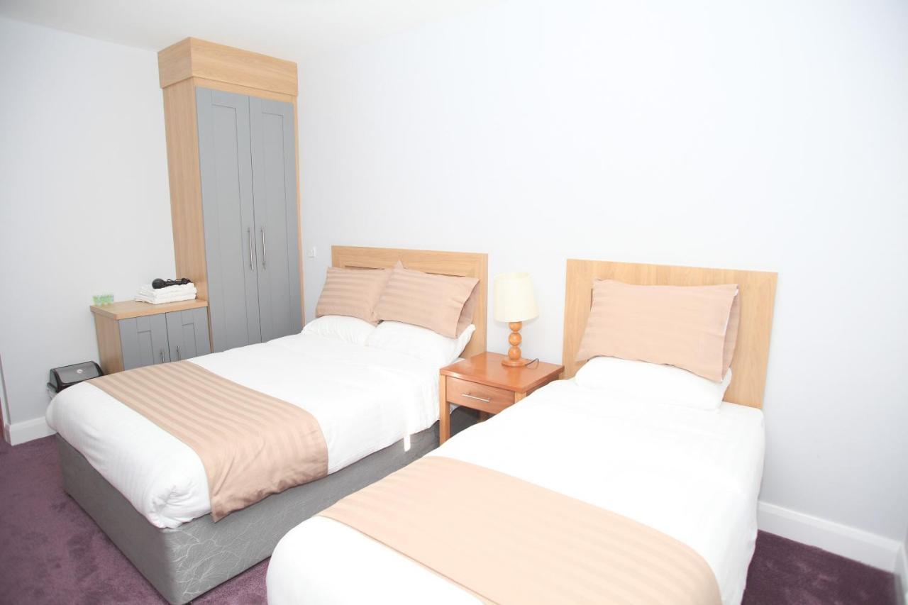 Home Inn แอธลอน ภายนอก รูปภาพ